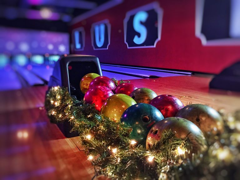 Bowlmor AMF