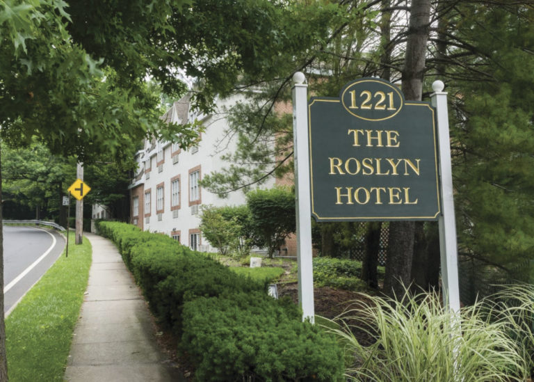 Roslyn Hotel